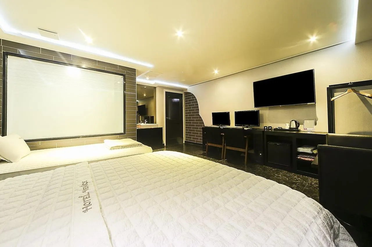 Venice Motel Yonghodong Pusan 2*,  Jižní Korea